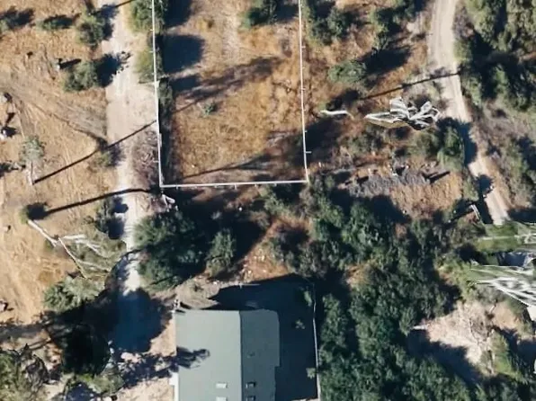 289 Lilac Way #4, Cedar Glen, CA 92321