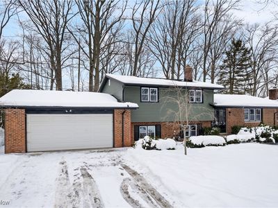 6701 Westview Dr, Brecksville, OH, 44141