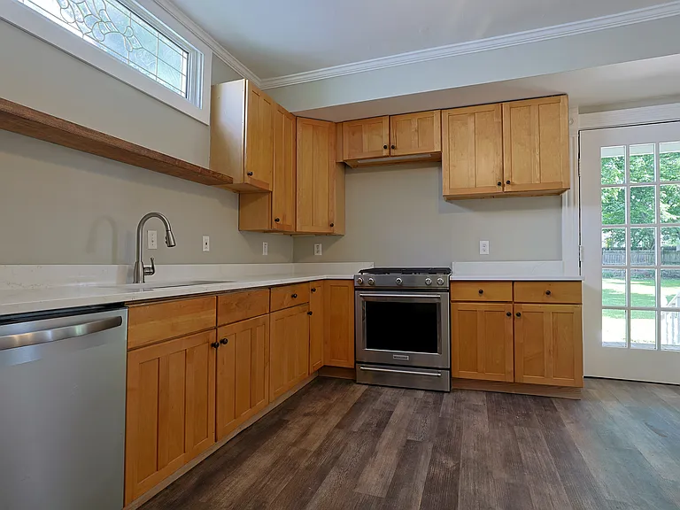 6118 Prentice St — Photo 23