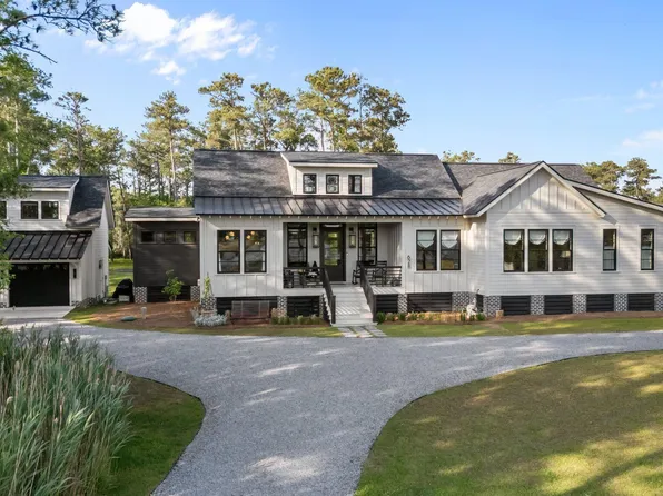 628 E Harborside Road, Oriental, NC 28571