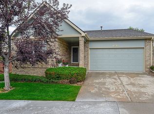 9070 Greenspointe Ln, Highlands Ranch, CO 80130