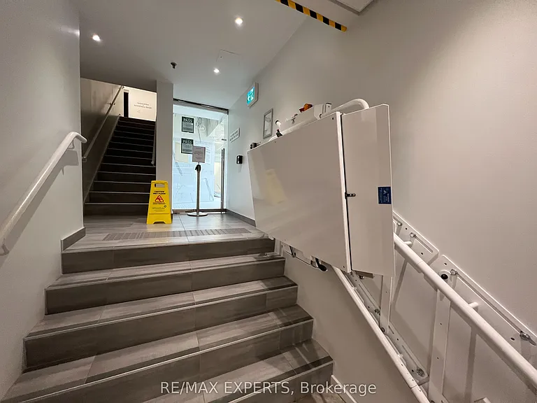 1001 Bay St #2217 — Photo 30