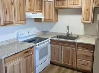 535 Broadway Blvd APT 14, Reno, NV 89502