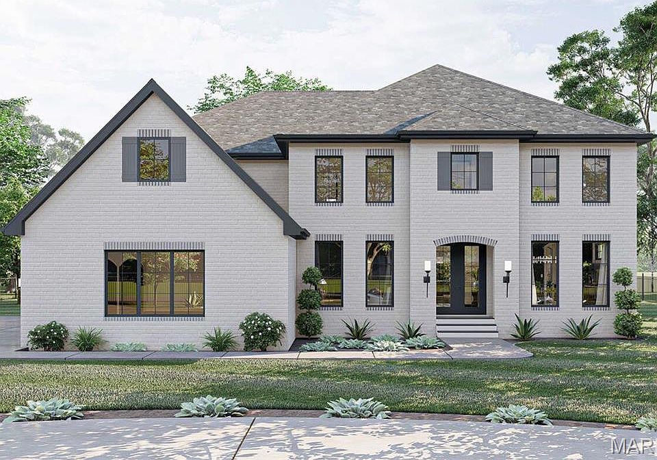 1st image of 17 Heather Hill Ln