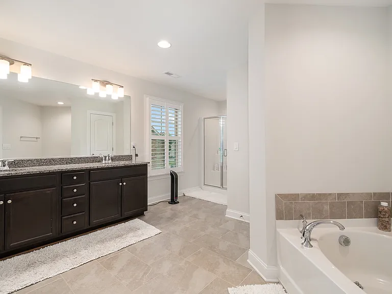 6006 Tanoak Ct — Photo 34