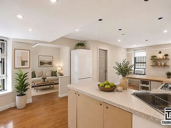 4th image of 21-39 73rd St #4