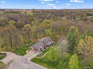 5542 Wildwood Dr, Waterloo, IL