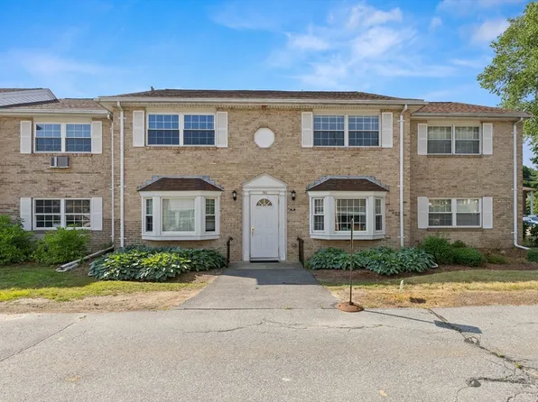 70-70B Washington Park Dr #7, Andover, MA 01810