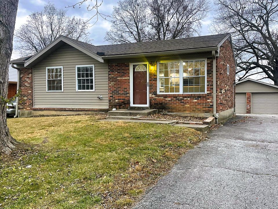 191 Winston Ct
Louisville, KY 40229
$1,600 / mo
$1,600 Deposit
3 bd1 ba1100 sq. ft.