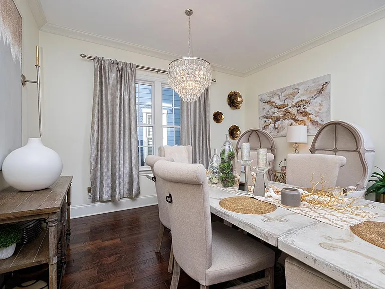 9406 Harlequin St — Photo 18
