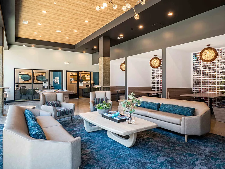 Community Lounge (Building A)