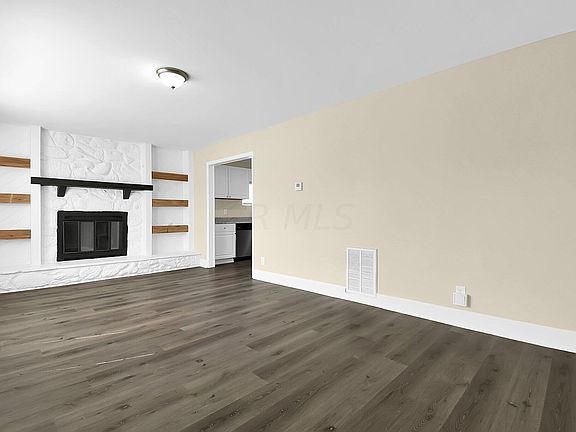 3rd image of 3708 Midland St