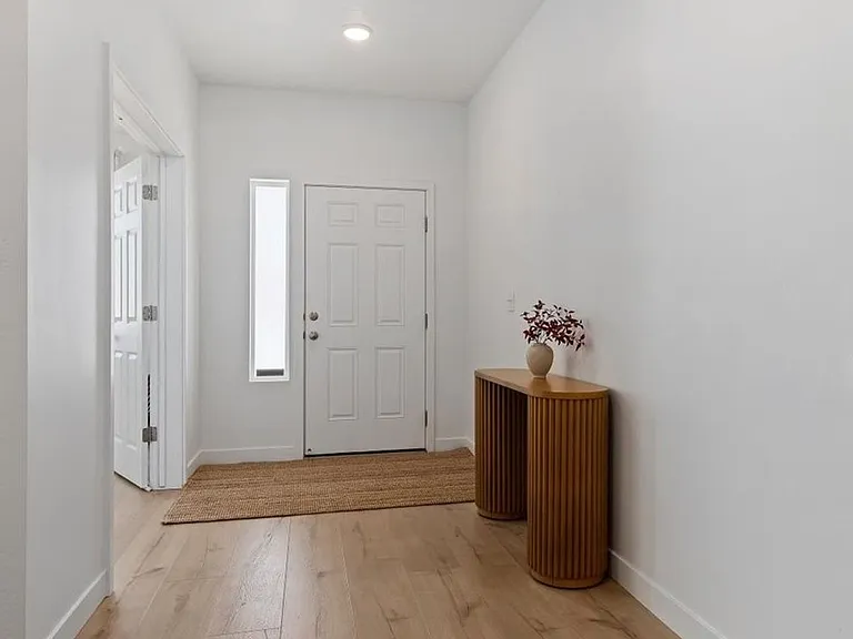 2869 S Drake Ave — Photo 40