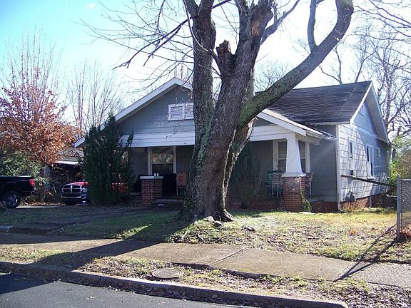 2nd image of 1710 Lawson Ave