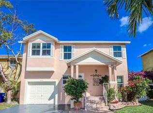 10141 NW 5th St, Pembroke Pines, FL 33026