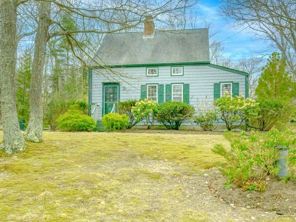 5050 Pequash Avenue, Cutchogue, NY 11935