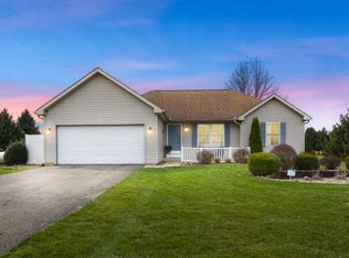 7785 Countryside Ln, East Leroy, MI 49051