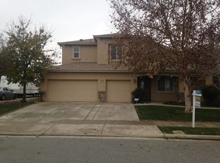 2375 Seaside Ct, Tulare, CA