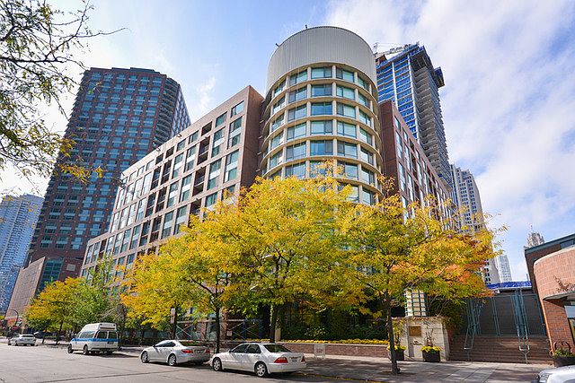 1st image of 440 N McClurg Ct APT 720