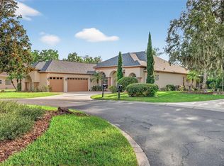 19146 Park Place Blvd, Eustis, FL 32736