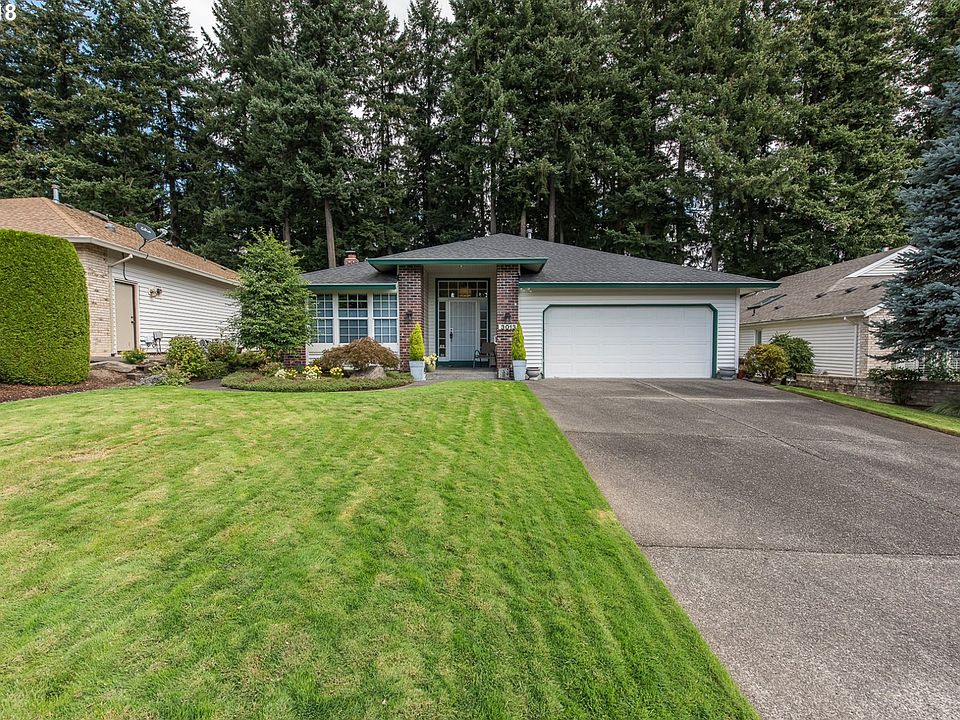 1st image of 3013 SE Spyglass Dr