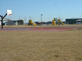 4704 Segovia Dr, Pasco, WA 99301