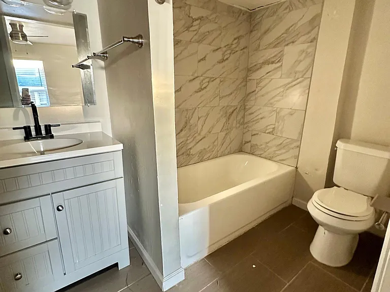 5621 Alton Ave — Photo 9