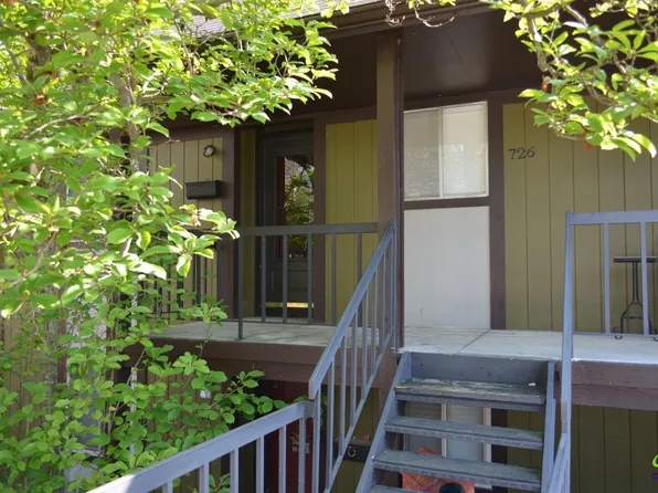 726 Willow Creek Dr, Macon, GA 31204