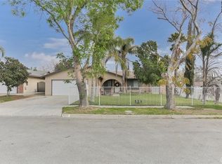 7577 Elwood Ave, Fontana, CA 92336