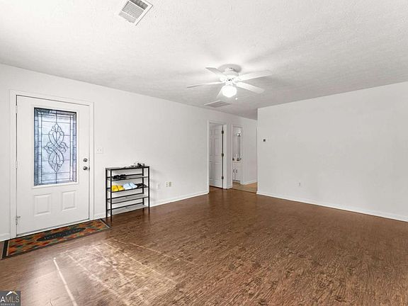 4th image of 175 Big Oak Cir