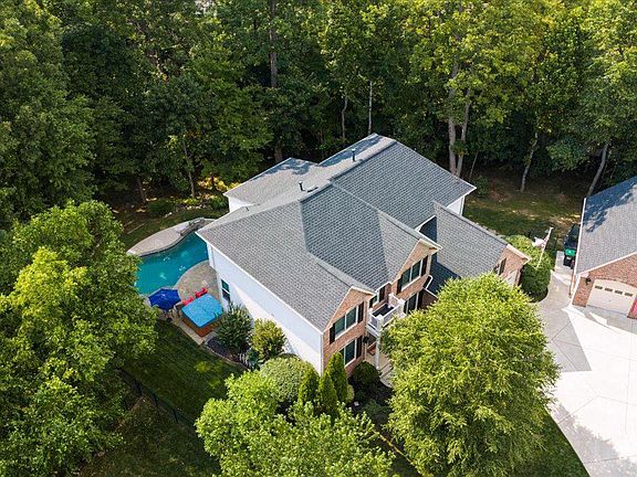 3rd image of 13020 Quay Ct