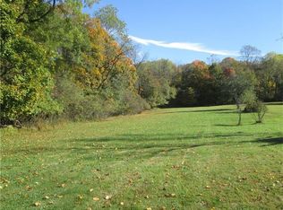 954 Meadowbrook Rd, Trafford, PA 15085