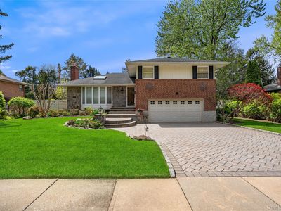 39 Morris Drive, Syosset, NY, 11791