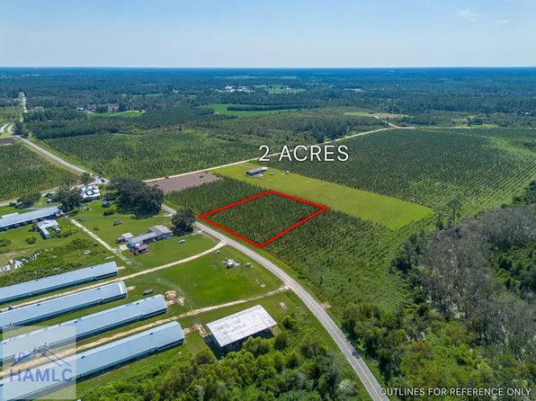 15 Midway Church Rd, Baxley, GA 31513