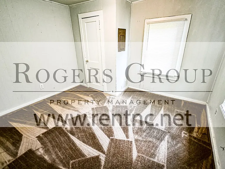 527 Water St — Photo 5