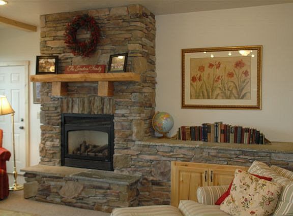 4th image of 2390 S Fork Cir