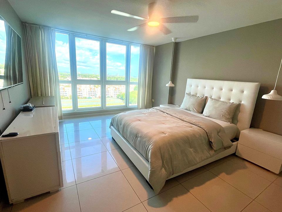 1st image of 52 Munoz Rivera Ave #1405