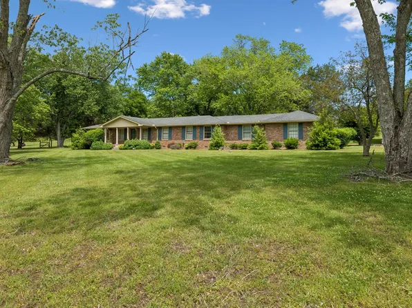 49 Chandler Rd, Mount Juliet, TN 37122