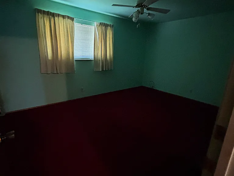 210 Benjamin Ave — Photo 8