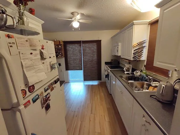 9354 Hazel St #8 — Photo 3