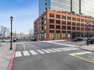1425 Hudson St #11A, Hoboken, NJ 07030