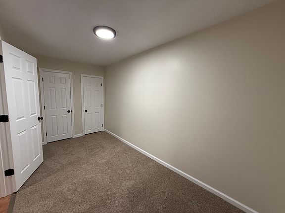 5th image of 663-665 Pawling Ave #1