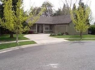 8 Stratford Way, Chico, CA 95973