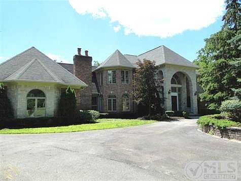 30120 Greenbriar.JPG