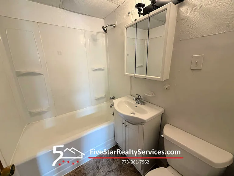 4913 N Moody Ave #2 — Photo 4