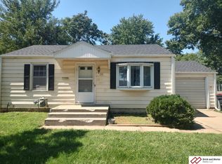 233 S 20th St, Beatrice, NE 68310