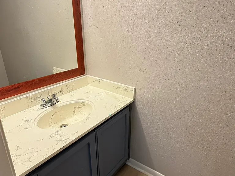 10001 Westpark Dr #84 — Photo 8
