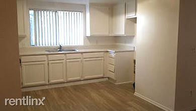 FRANKLIN 204 KITCH 1