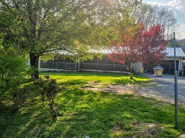1592 Old Stage Rd, Spring City, TN 37381