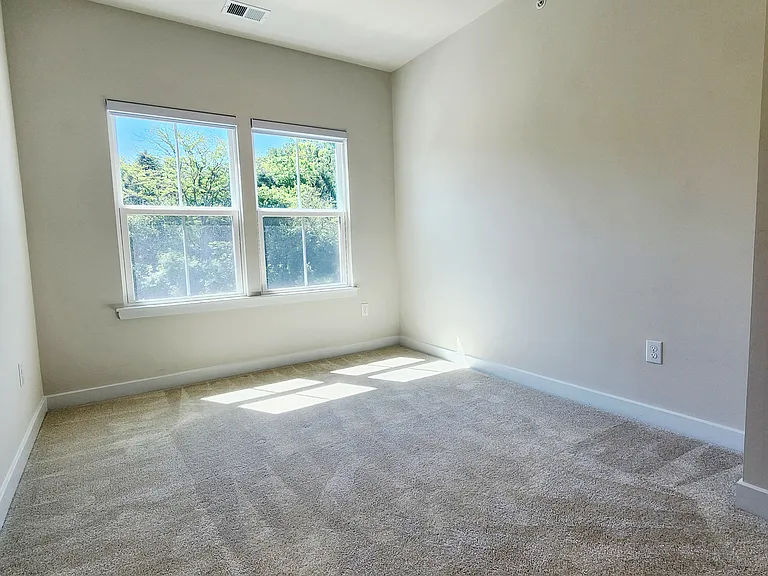 149 Glory Maple Ln — Photo 12